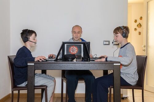 Arbeiten und Lernen von zuhause